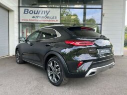 
										KIA XCeed full									