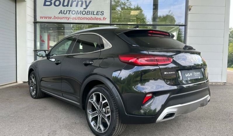 
								KIA XCeed full									