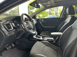 
										KIA XCeed full									
