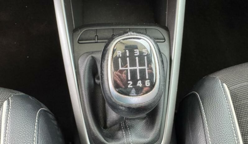 
								KIA Rio full									