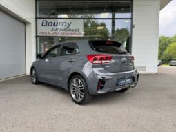 
										KIA Rio full									
