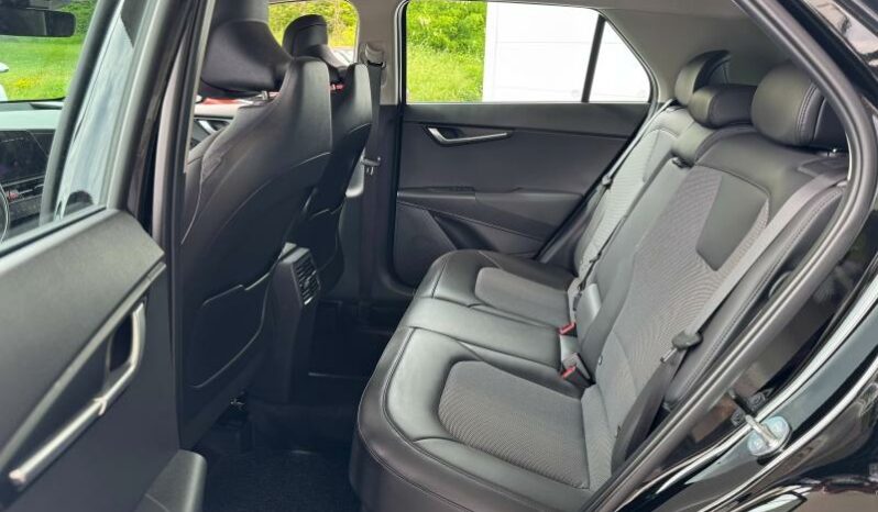 
								KIA Niro full									