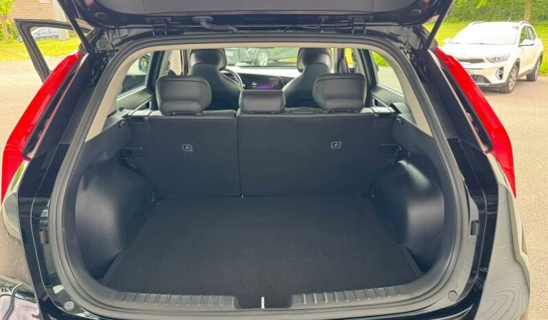 
								KIA Niro full									