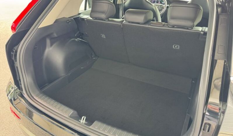 
								KIA Niro full									