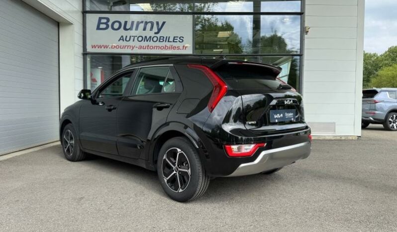 
								KIA Niro full									