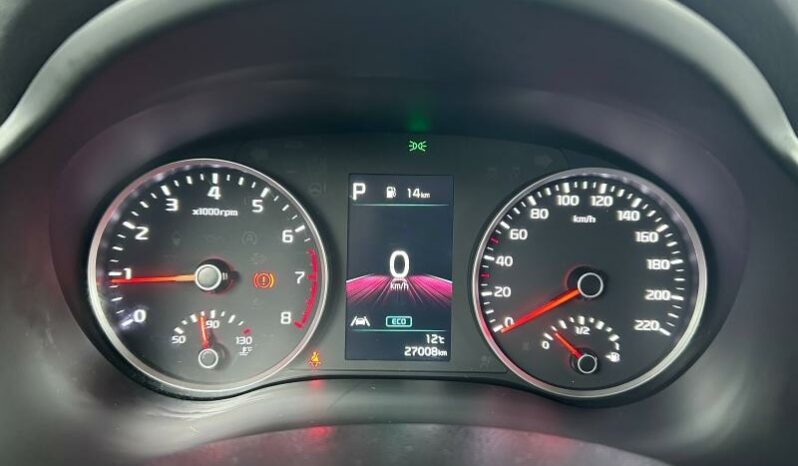
								KIA Stonic full									