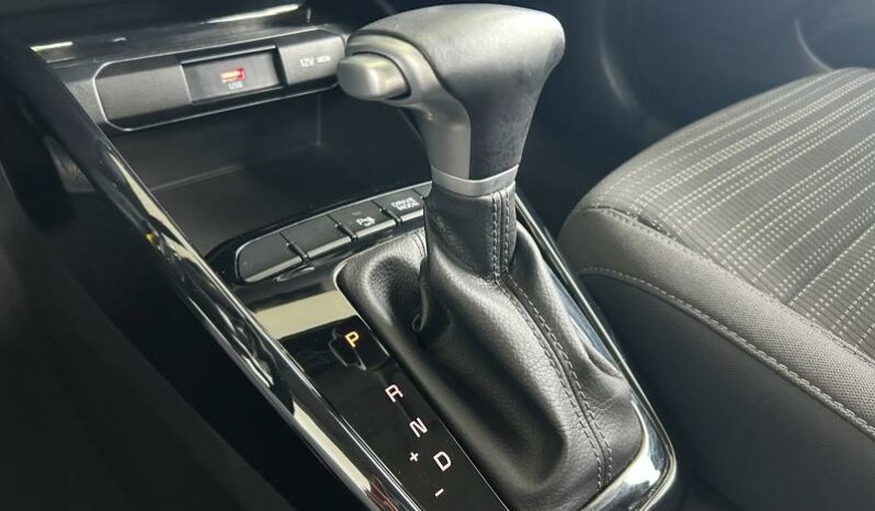 
								KIA Stonic full									