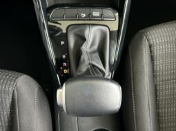 
										KIA Stonic full									