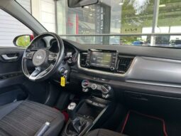 
										KIA Stonic full									