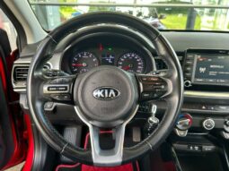 
										KIA Stonic full									