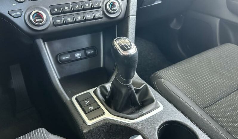 
								KIA Sportage full									