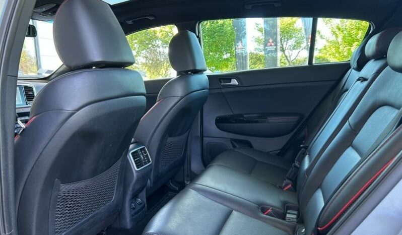 
								KIA Sportage full									