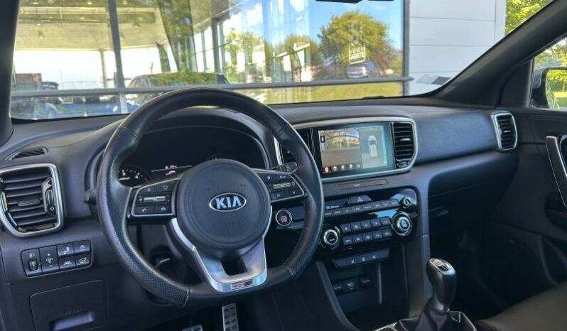 
								KIA Sportage full									