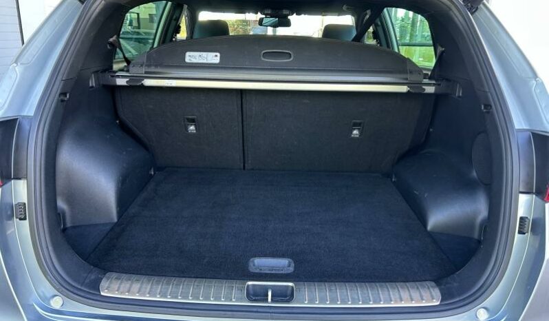 
								KIA Sportage full									
