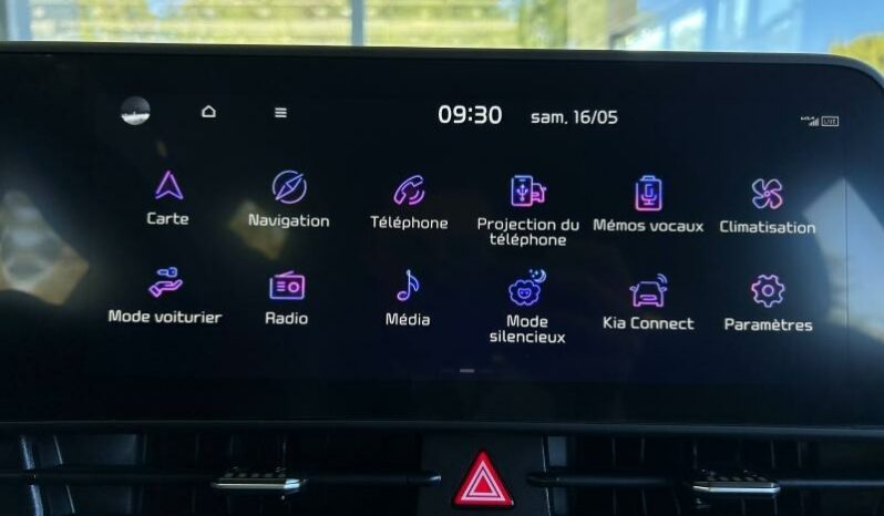 
								KIA Sportage full									