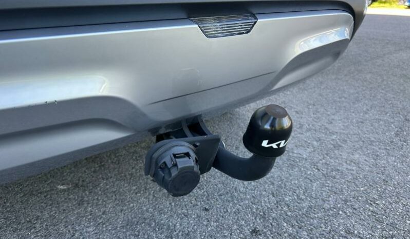 
								KIA Sportage full									