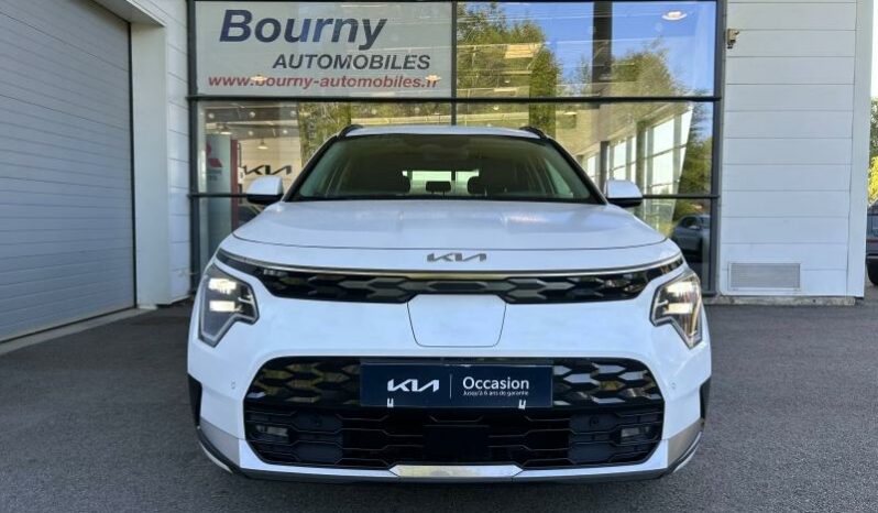 
								KIA Niro full									