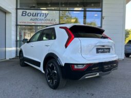 
										KIA Niro full									