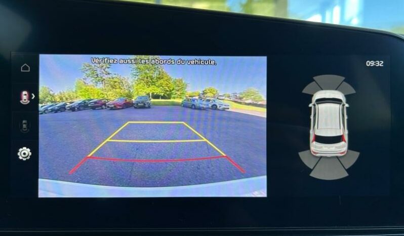 
								KIA Niro full									