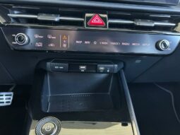 
										KIA Niro full									
