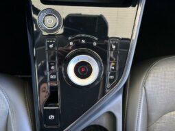 
										KIA Niro full									