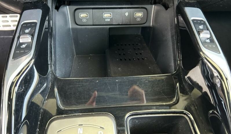 
								KIA Sorento full									