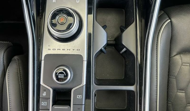 
								KIA Sorento full									