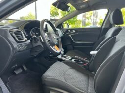 
										KIA Ceed full									