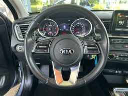 
										KIA Ceed full									