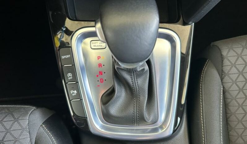 
								KIA Ceed full									