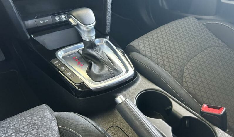 
								KIA Ceed full									