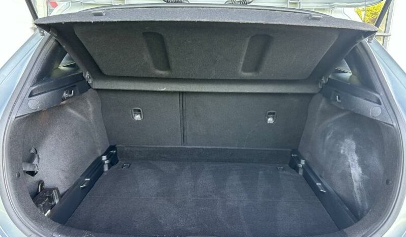 
								KIA Ceed full									