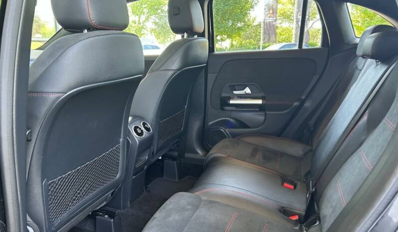 
								MERCEDES-BENZ GLA full									