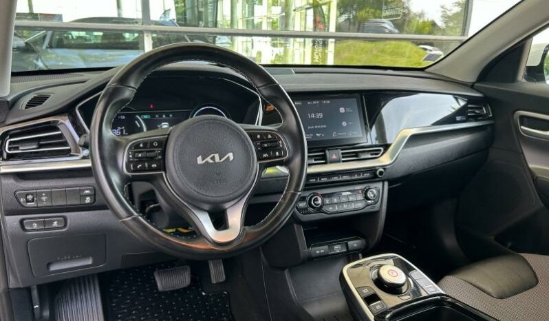
								KIA e-Niro full									