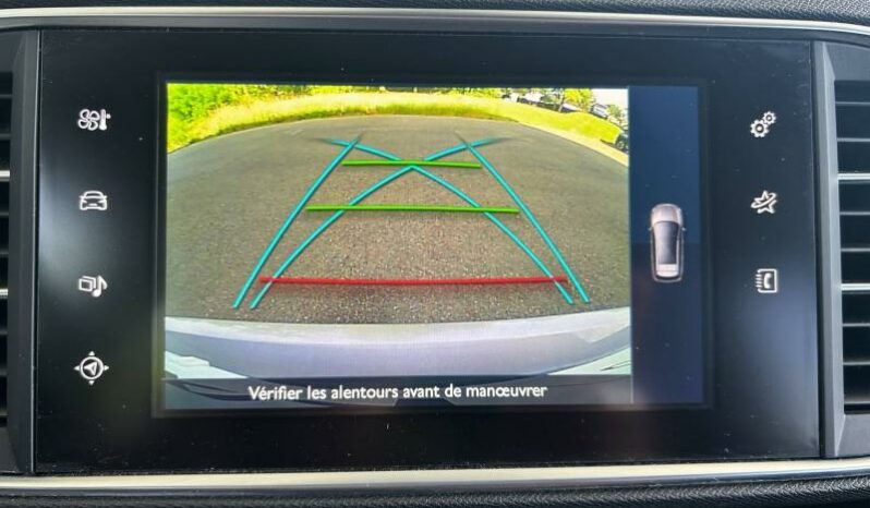 
								PEUGEOT 308 SW full									