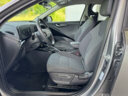 
										KIA Niro full									