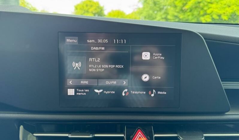 
								KIA Niro full									