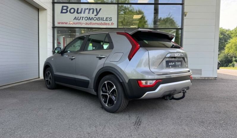 
								KIA Niro full									