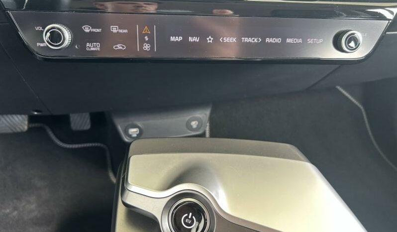 
								KIA EV6 full									