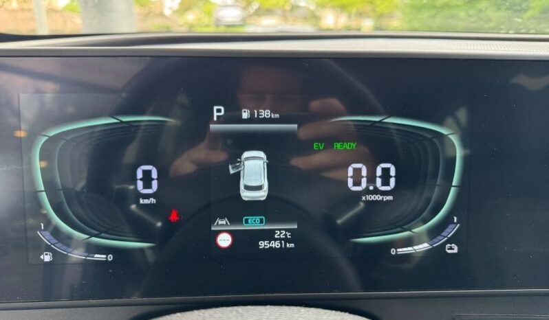 
								KIA Sportage full									