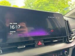 
										KIA Sportage full									