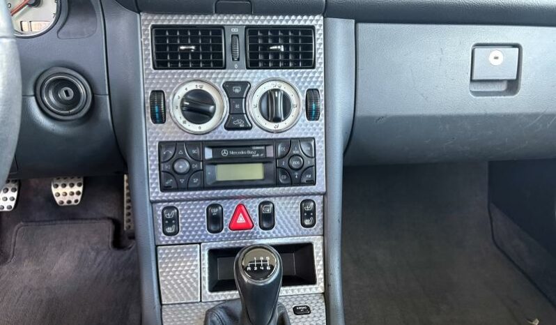 
								MERCEDES-BENZ Classe SLK full									
