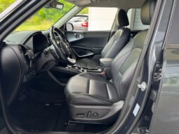 
										KIA e-Soul full									