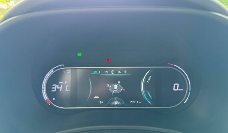 
								KIA e-Soul full									