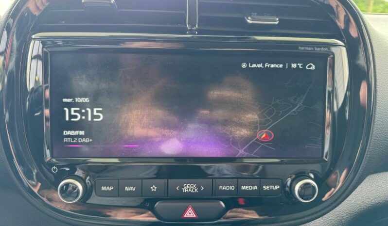 
								KIA e-Soul full									