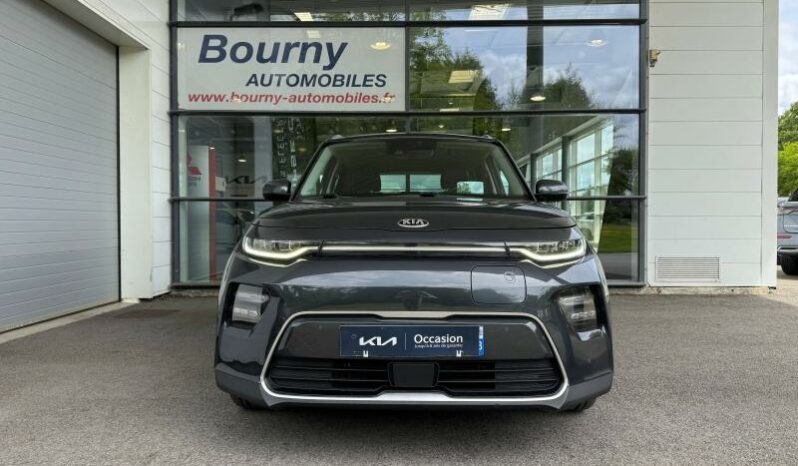 
								KIA e-Soul full									
