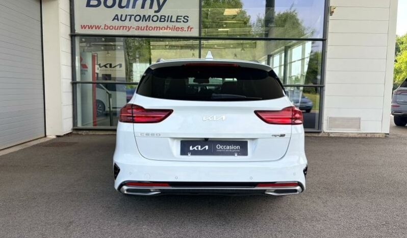 
								KIA Ceed full									