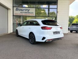 
										KIA Ceed full									