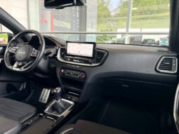 
										KIA Ceed full									
