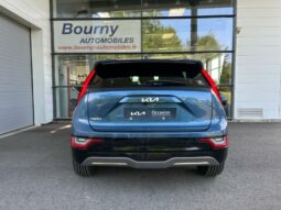 
										KIA Niro full									